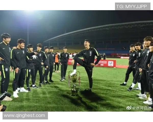南京足球队团队协作能力显著提升荣获全国足球团队协作排名新高